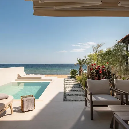 Strovilla Mare Beachfront With Private Pool
