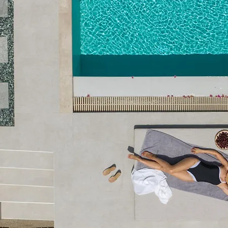 Strovilla Mare Beachfront With Private Pool *