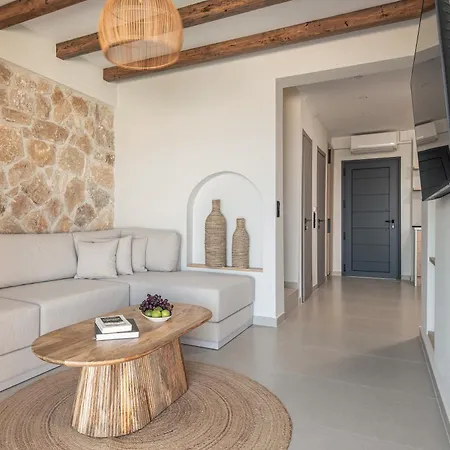 Strovilla Mare Beachfront With Private Pool * Psakoudia
