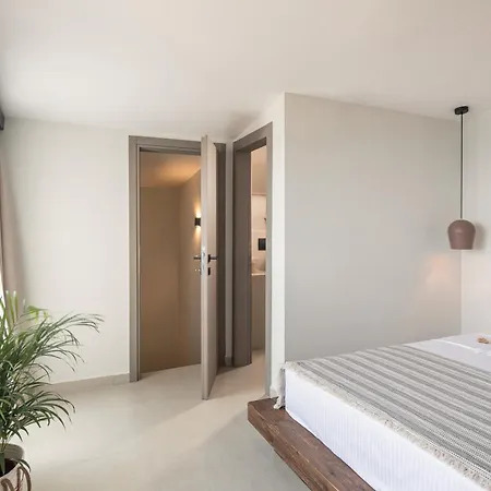 Strovilla Mare Beachfront With Private Pool * Psakoudia