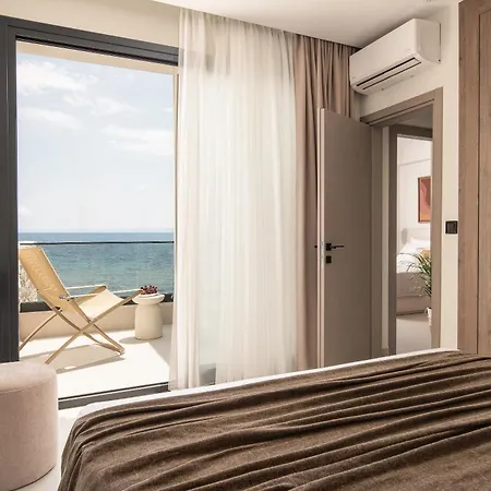 Strovilla Mare Beachfront With Private Pool Villa Psakoudia