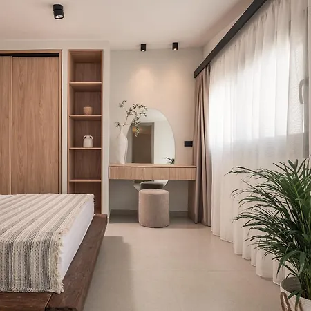 Strovilla Mare Beachfront With Private Pool * Psakoudia