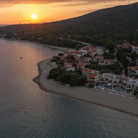 Strovilla Mare Beachfront With Private Pool Villa Psakoudia