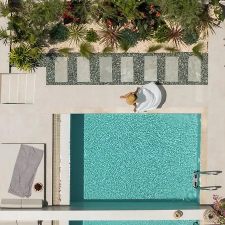Villa Strovilla Mare Beachfront With Private Pool