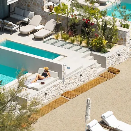 Strovilla Mare Beachfront With Private Pool Psakoudia