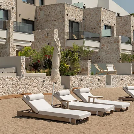 Strovilla Mare Beachfront With Private Pool *